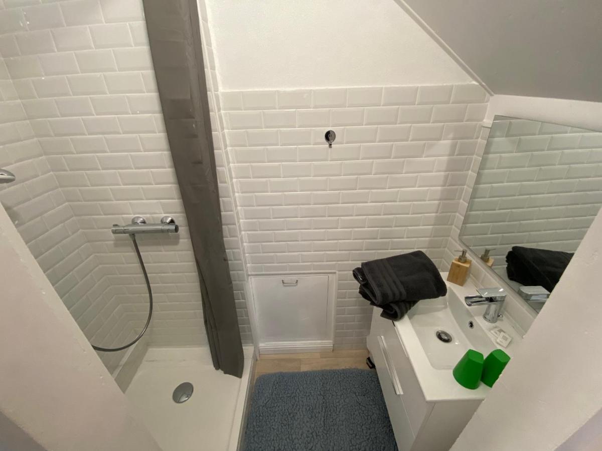 Chambre & Salle De Bain Privee - Lv 33 Argenton Sur Creuse Luaran gambar