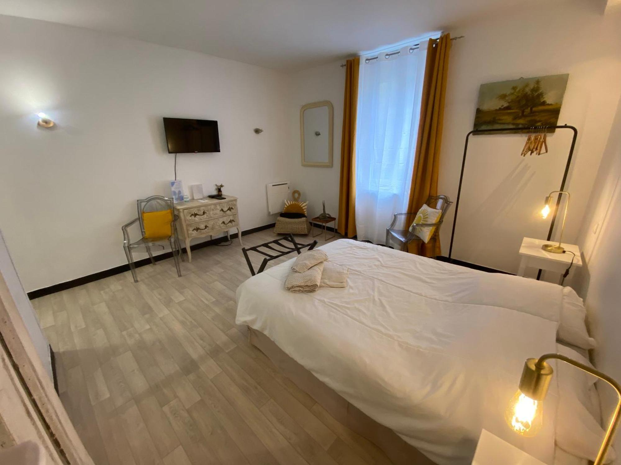 Chambre & Salle De Bain Privee - Lv 33 Argenton Sur Creuse Luaran gambar