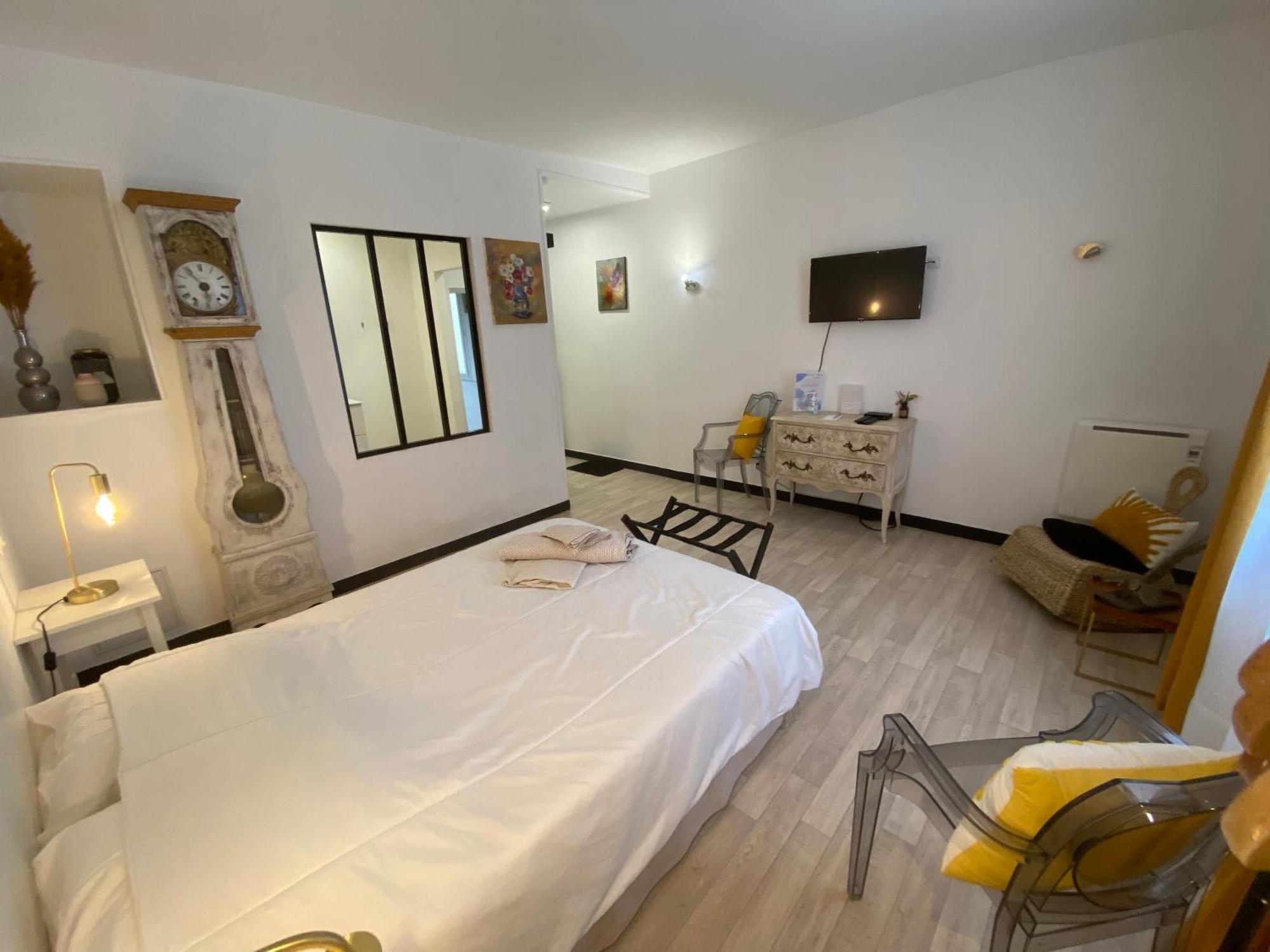 Chambre & Salle De Bain Privee - Lv 33 Argenton Sur Creuse Luaran gambar